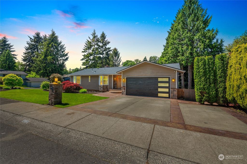 Photo of 4875 123rd Place SE, Bellevue, WA 98006 (MLS # 2223887)