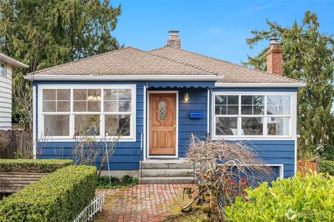 Photo of 4625 48th Avenue S, Seattle, WA 98118 (MLS # 2481243)