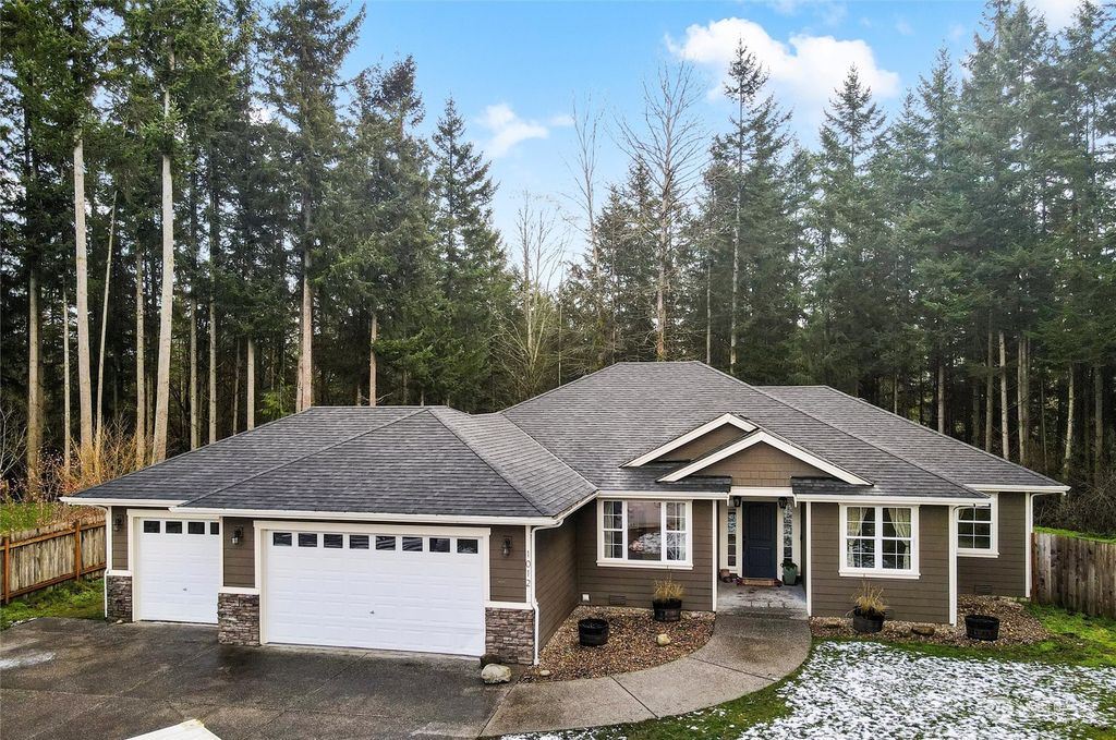 Photo of 1012 259th Street NW, Stanwood, WA 98292 (MLS # 2328553)