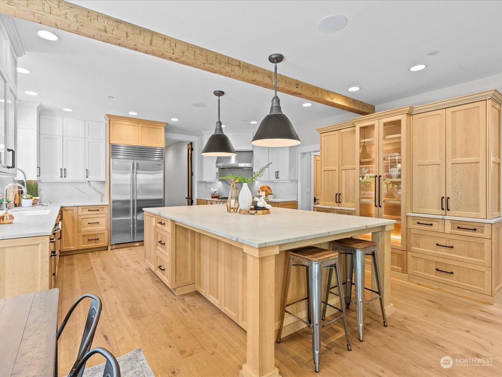Photo of 6524 112th Avenue NE, Kirkland, WA 98033 (MLS # 2174192)