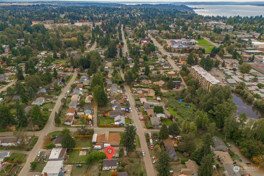 Photo of 10246 11th Avenue SW, Seattle, WA 98146 (MLS # 2172719)