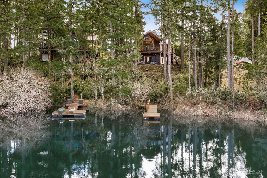 Photo of 390 E Emerald Lake Drive E, Grapeview, WA 98546 (MLS # 2493052)