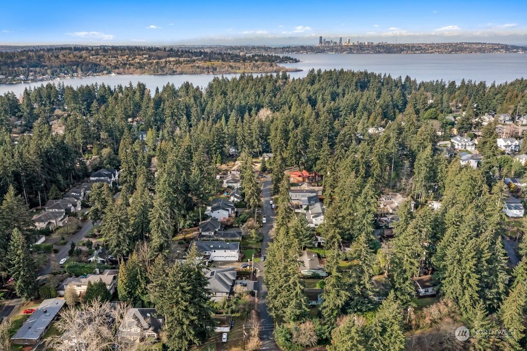 Photo of 1831 107th Avenue SE, Bellevue, WA 98004 (MLS # 2052581)