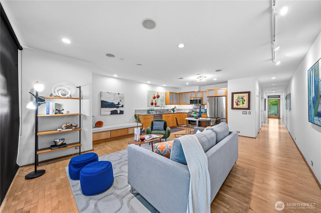 Photo of 5611 University Way NE #200B, Seattle, WA 98105 (MLS # 2574148)