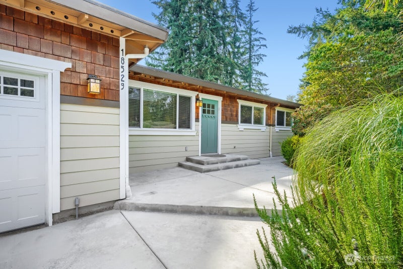 18529 SE 244th Place
