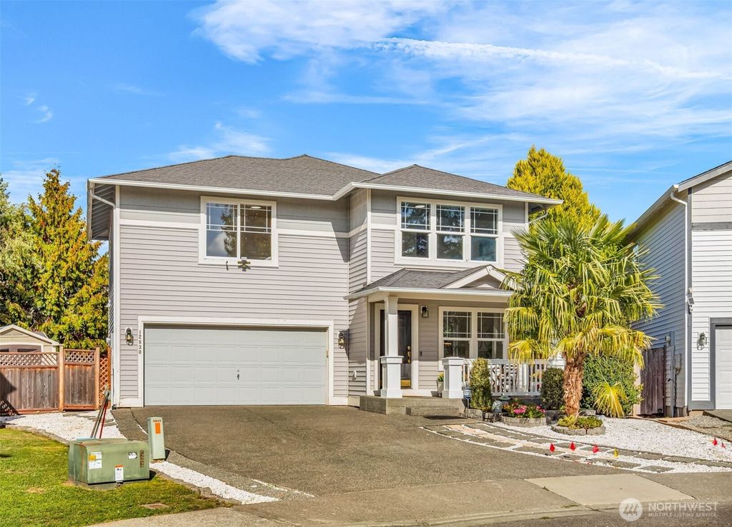 Photo of 12830 SE 299th Street, Auburn, WA 98092 (MLS # 2443498)
