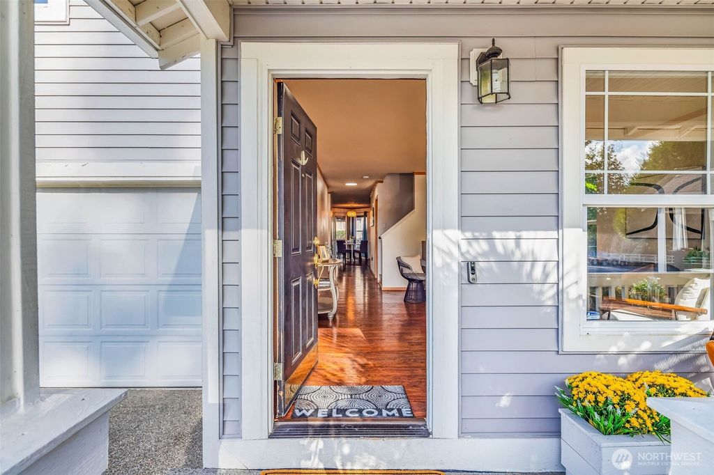 Photo of 12830 SE 299th Street, Auburn, WA 98092 (MLS # 2443498)