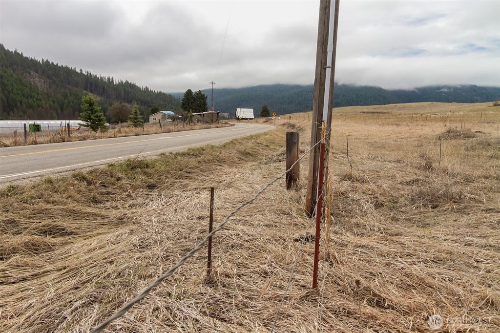 Photo of 30 XX Addy Gifford Road, Gifford, WA 99131 (MLS # 2499605)