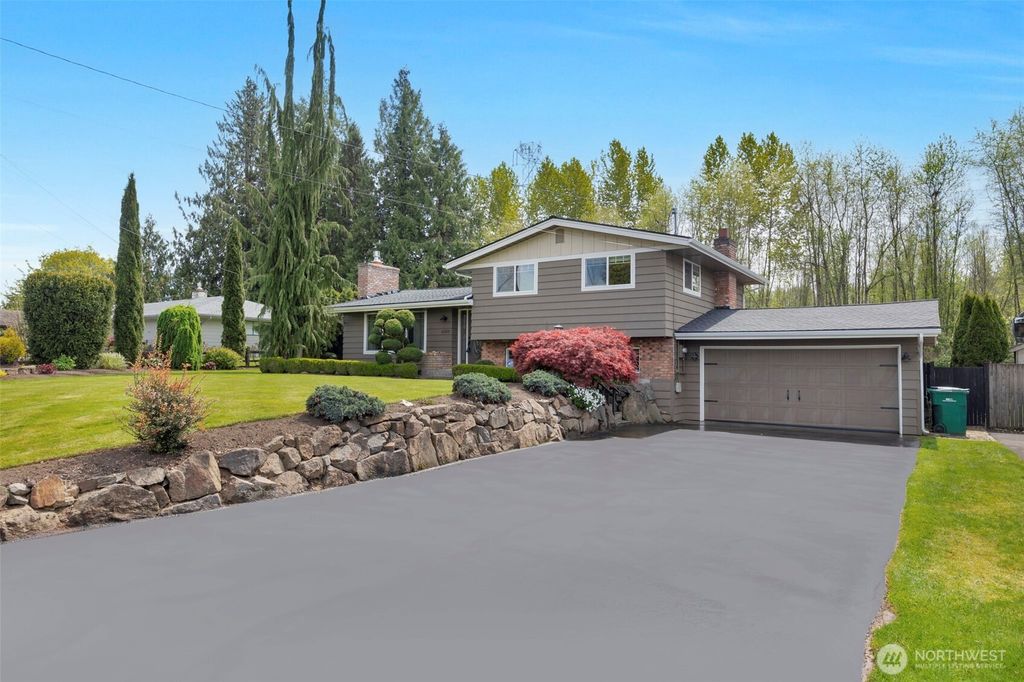 Photo of 6325 Northridge Drive, Snohomish, WA 98290 (MLS # 2512141)