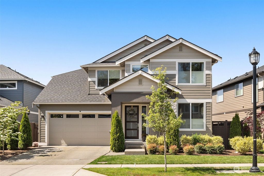 Photo of 3433 SE 18th Street, Renton, WA 98058 (MLS # 2236356)