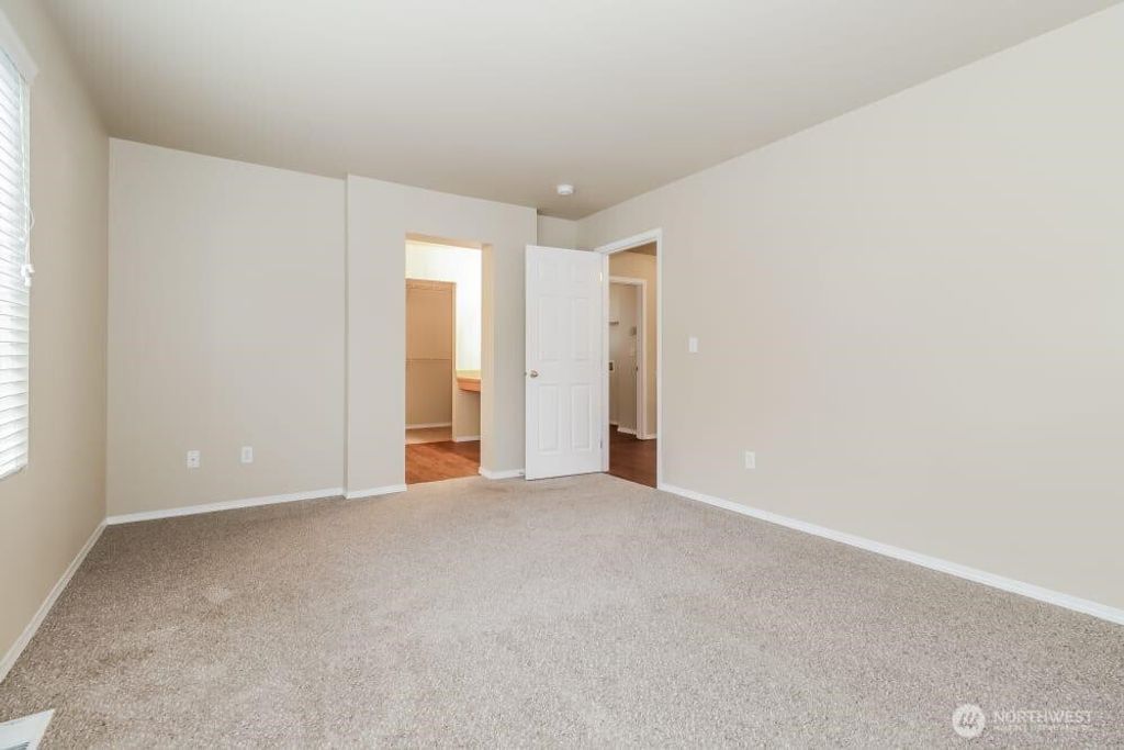 Photo of 18519 101st Ave E Ave #1, Puyallup, WA 98375 (MLS # 2507024)