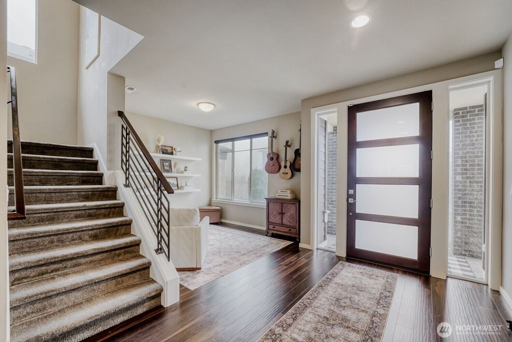 Photo of 5658 S 328th Place, Auburn, WA 98001 (MLS # 2461606)