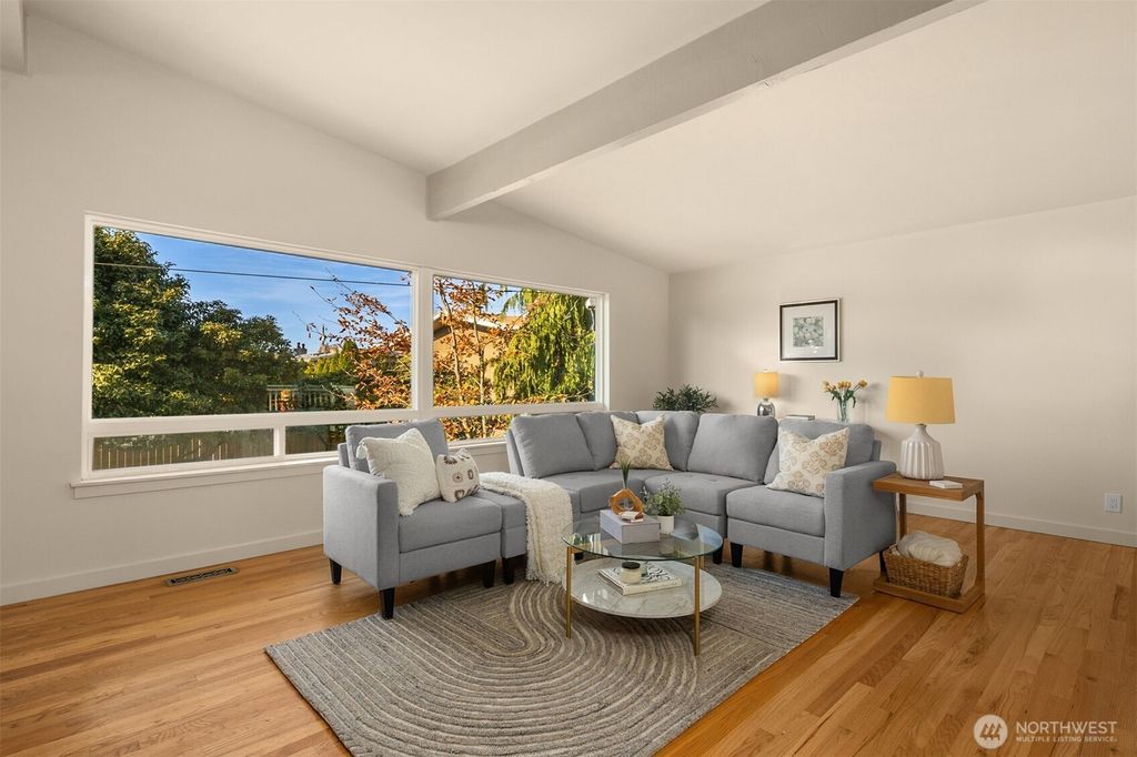 Photo of 625 Aloha Way, Edmonds, WA 98020 (MLS # 2454457)