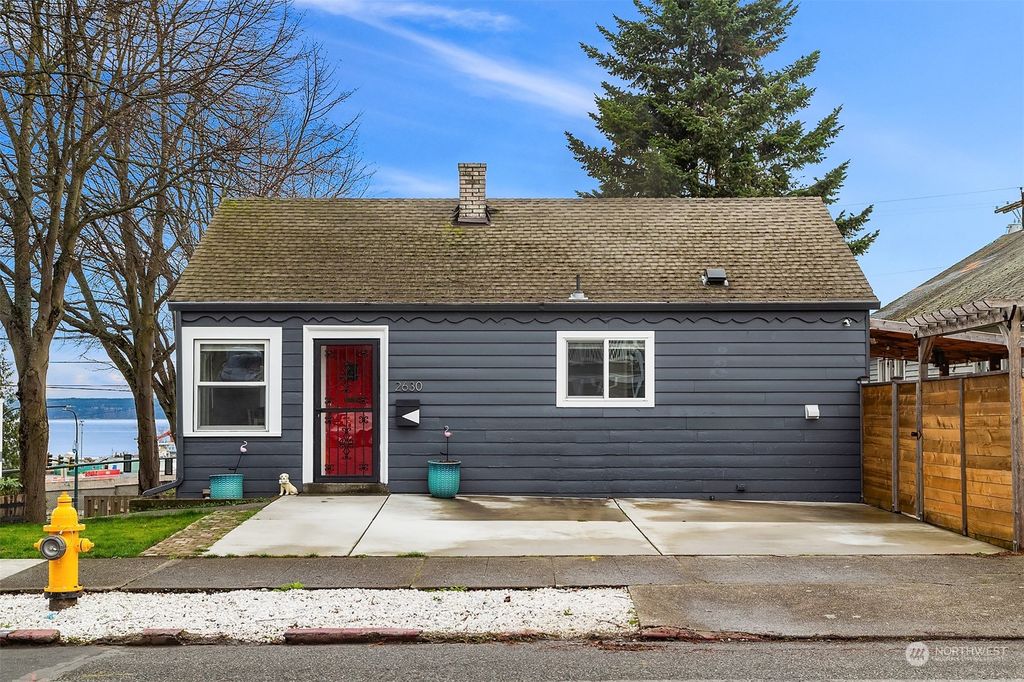 Photo of 2630 Grand Avenue, Everett, WA 98201 (MLS # 2205992)