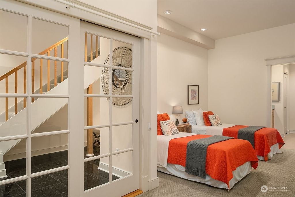 Photo of 2920 Eastlake Avenue E #409, Seattle, WA 98102 (MLS # 2192606)