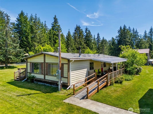 10739 128TH AVE SE, RAINIER, WA 98576 - Image 4c3ea95461a3ff2ea9121635b4b3ccd1/2488521534