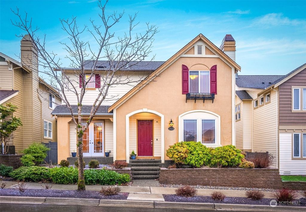 Photo of 17024 Woodside Drive SE, Renton, WA 98058 (MLS # 2191565)