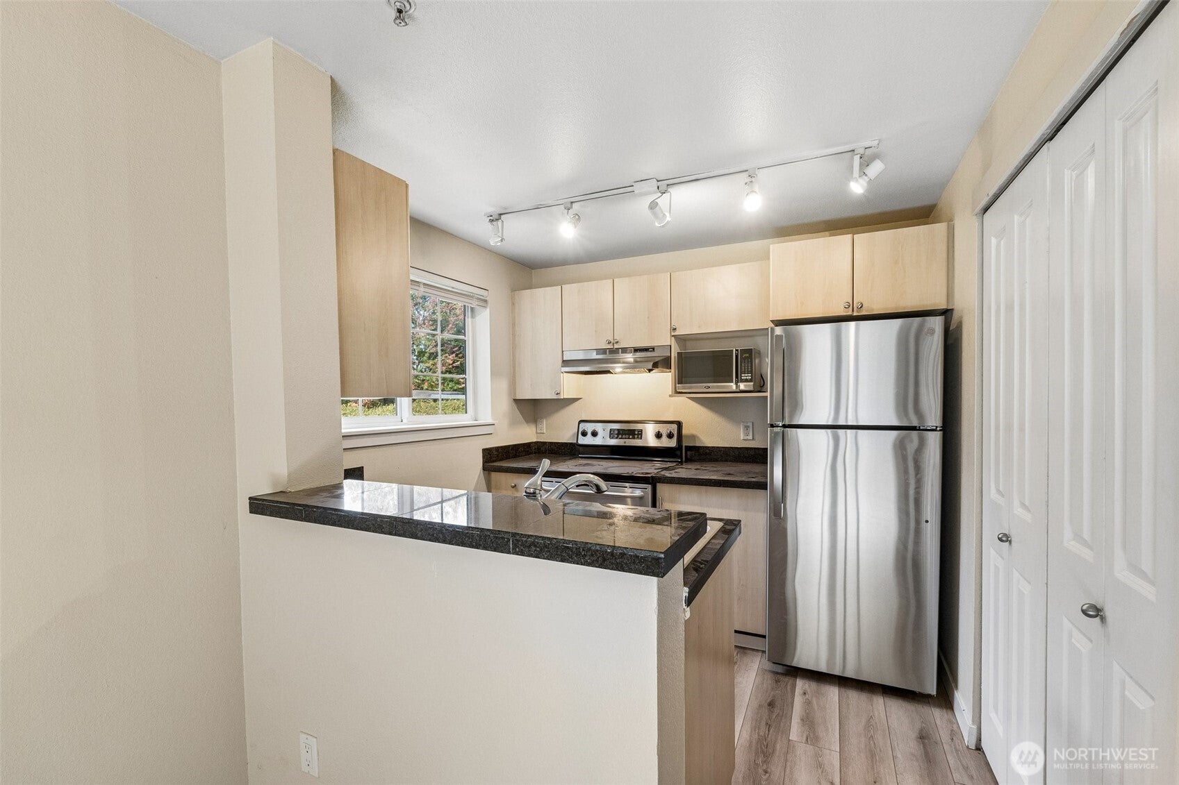 10619 SE 261st Place E106