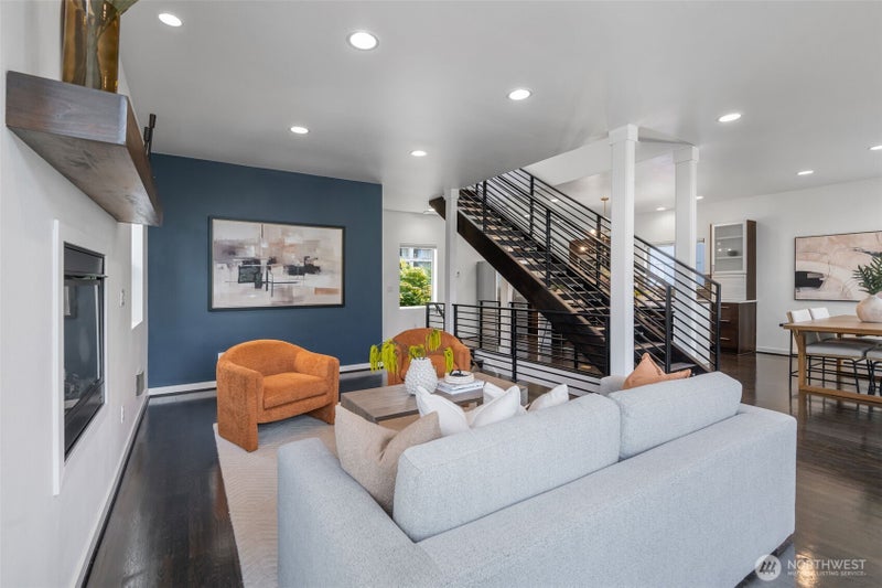 223 NW 87th St