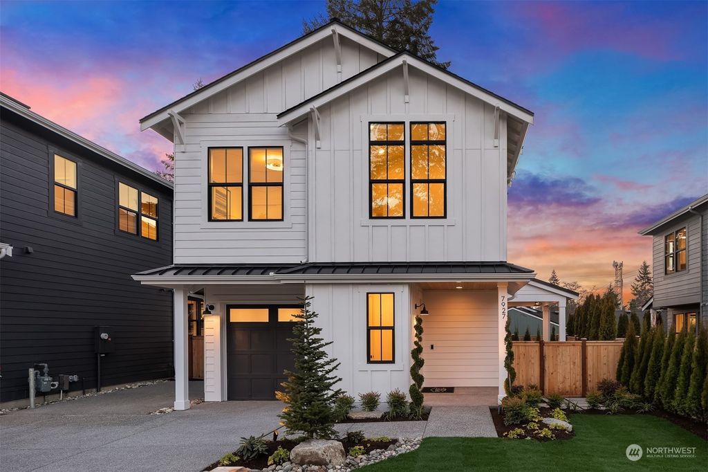 Photo of 7927 126th Avenue NE, Kirkland, WA 98033 (MLS # 2031763)