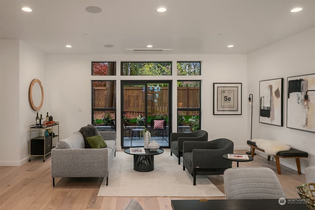 Photo of 12802 NE 83rd Street, Kirkland, WA 98033 (MLS # 2238438)