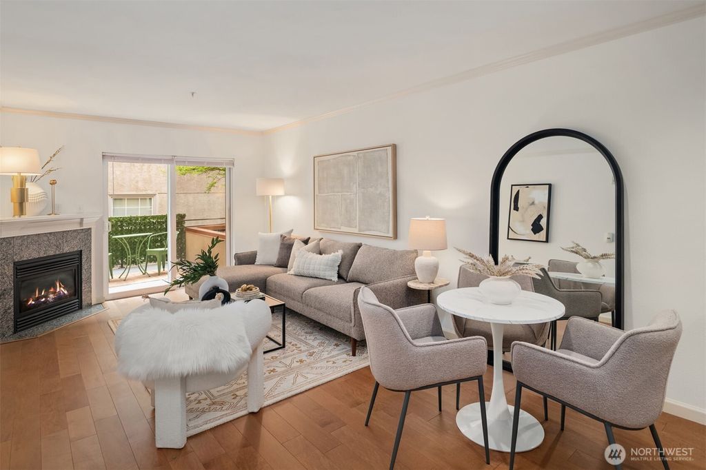 Photo of 1417 Queen Anne Avenue N #206, Seattle, WA 98109 (MLS # 2515650)