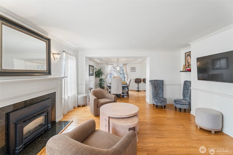 1918 Broadview