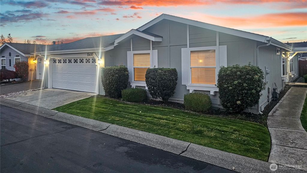 Photo of 24027 222nd Place SE #88, Maple Valley, WA 98038 (MLS # 2456489)