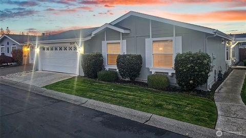 Photo of 24027 222nd Place SE #88, Maple Valley, WA 98038 (MLS # 2456489)