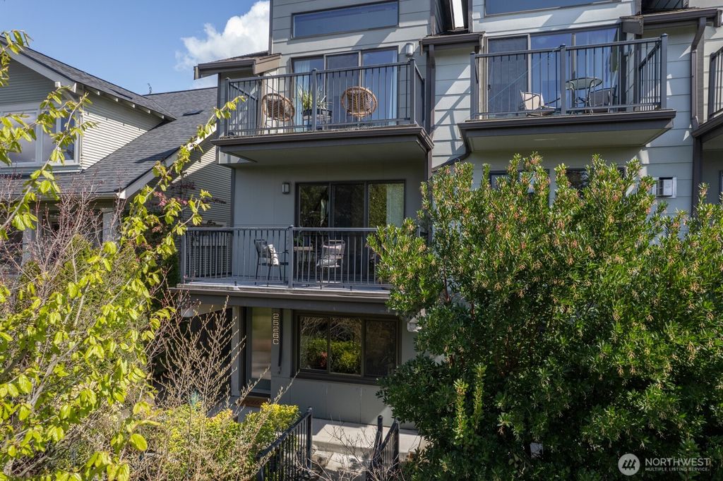 Photo of 2526 Yale Avenue E #C, Seattle, WA 98102 (MLS # 2354809)