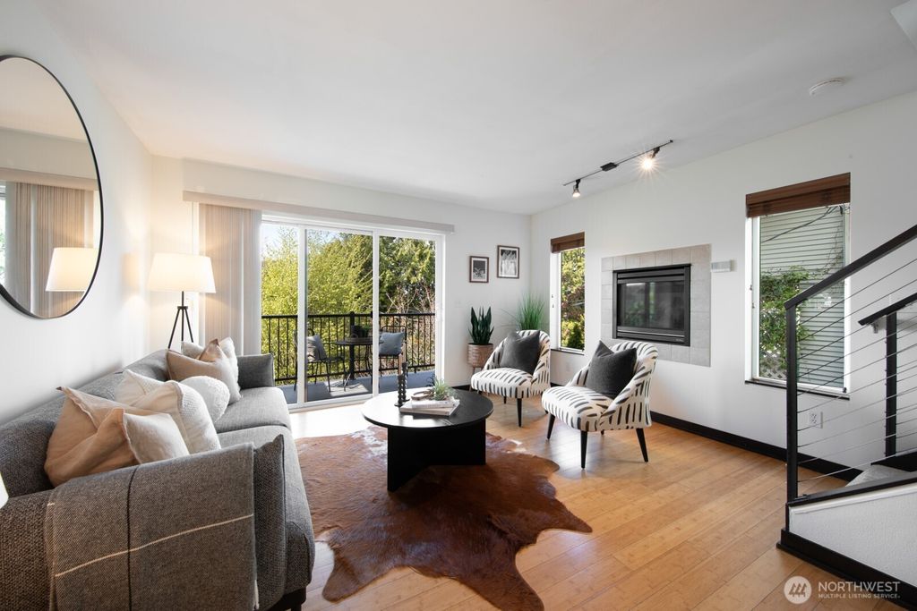 Photo of 2526 Yale Avenue E #C, Seattle, WA 98102 (MLS # 2354809)