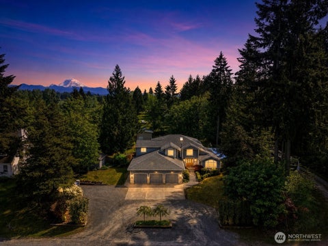 Photo of 24015 SE 380th Street, Enumclaw, WA 98022 (MLS # 2523340)