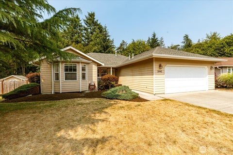 Photo of 2042 Doe Drive, Oak Harbor, WA 98277 (MLS # 2572435)