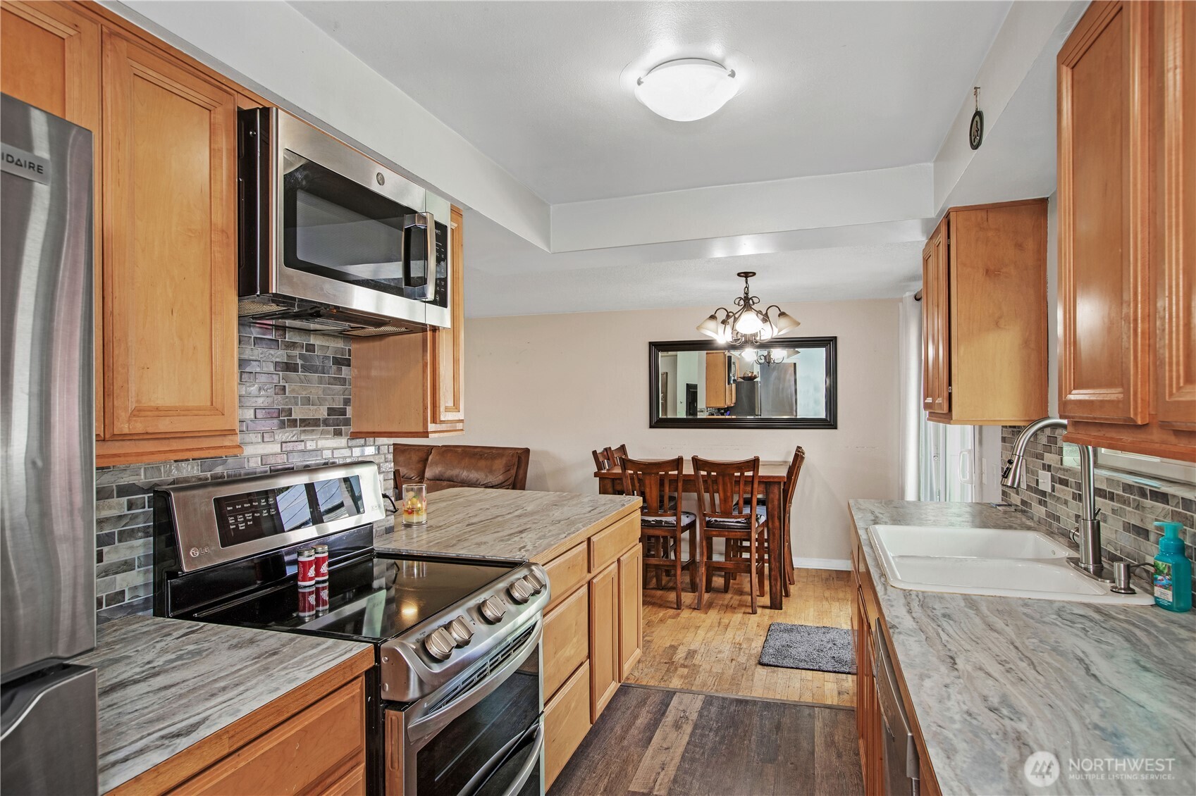 511 Emerson Street SW