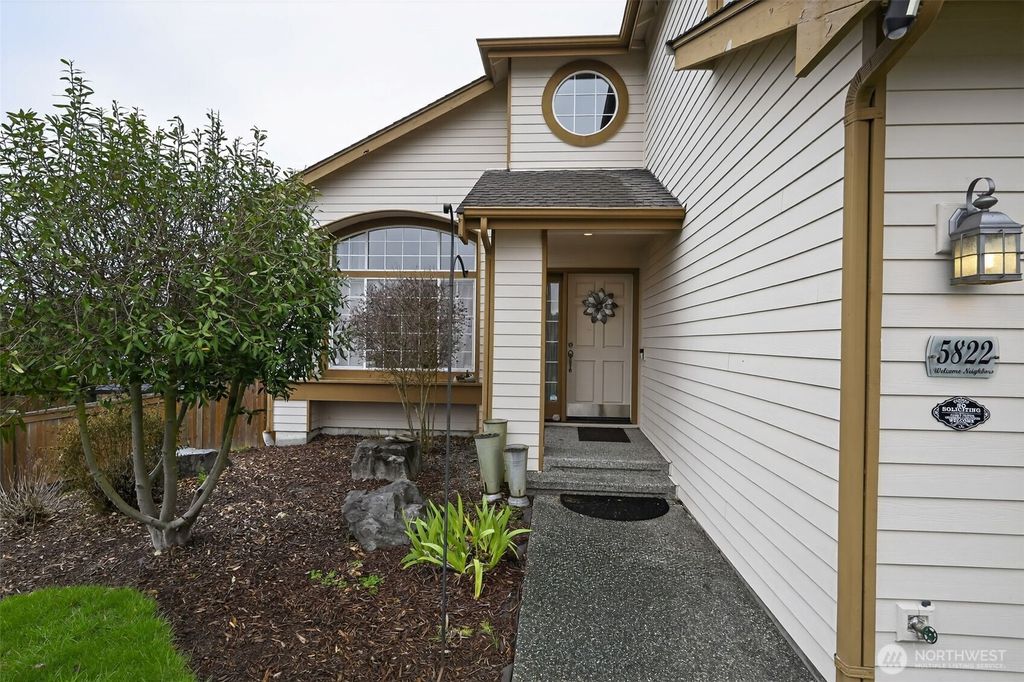 Photo of 5822 74th Drive NE, Marysville, WA 98270 (MLS # 2479419)