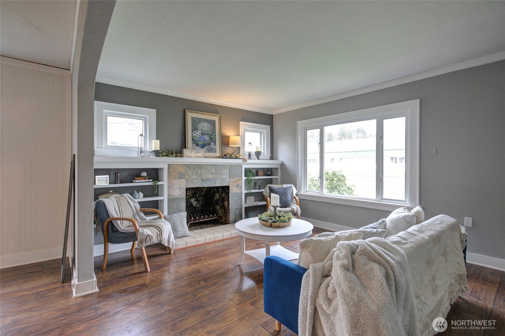 114 W Emerson Avenue