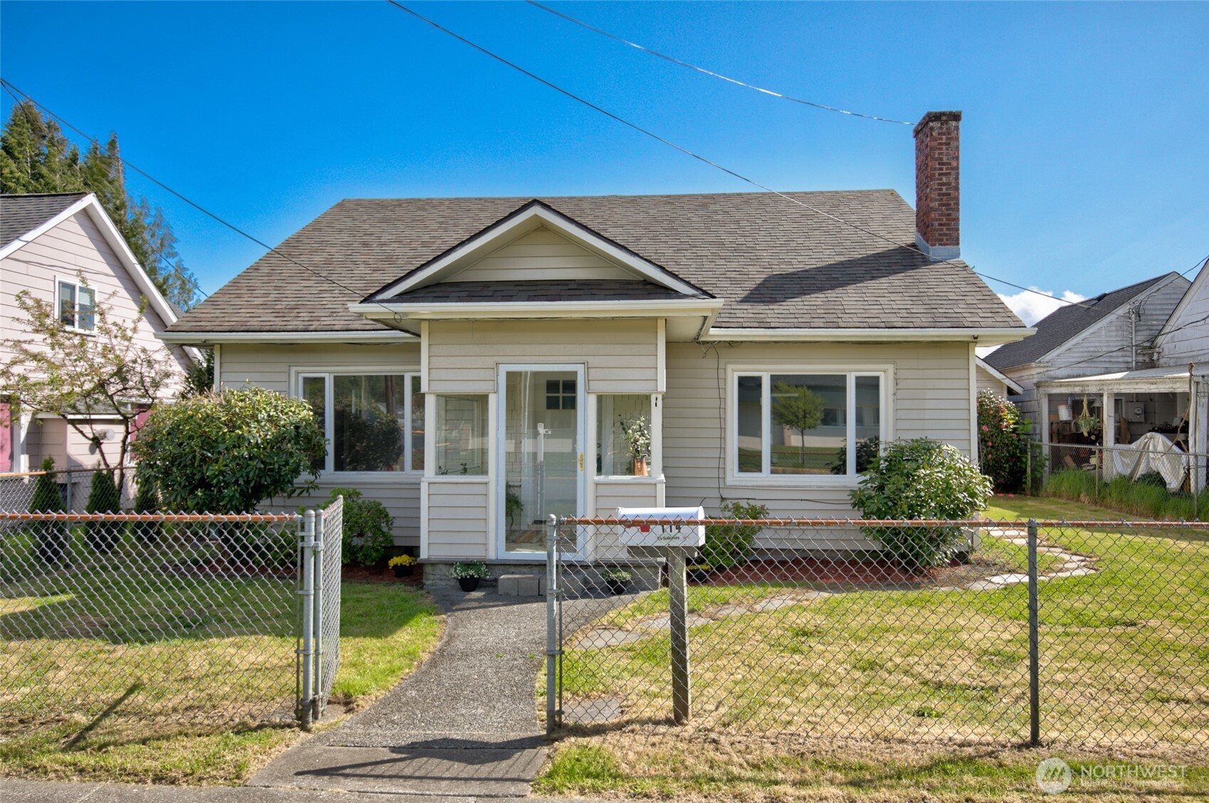 114 W Emerson Avenue