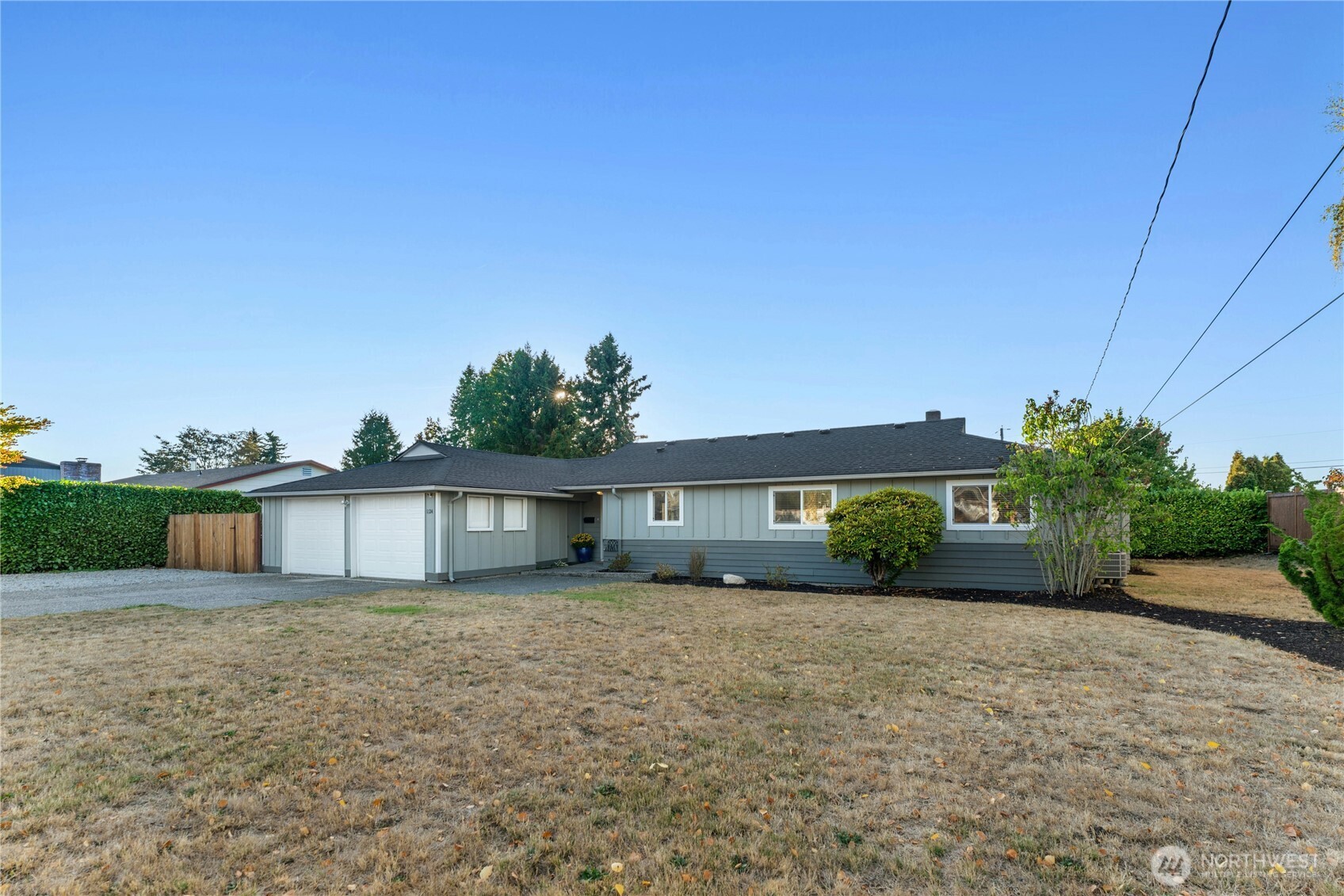1142 N Skyline Drive