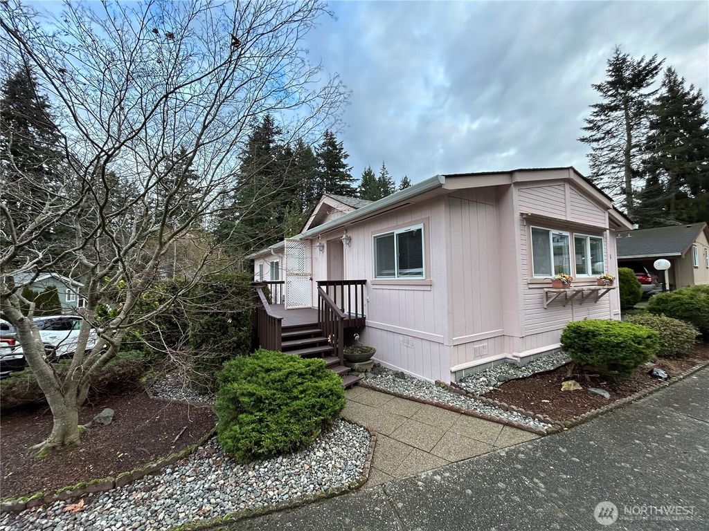 Photo of 5810 Fleming Street #93, Everett, WA 98203 (MLS # 2367097)