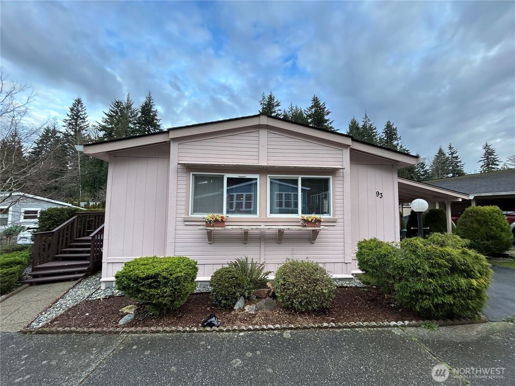Photo of 5810 Fleming Street #93, Everett, WA 98203 (MLS # 2367097)
