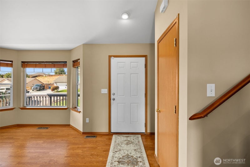 2502 Harvester Loop