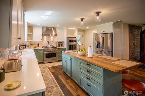 Photo of 7900 Diagonal Road SE, Olympia, WA 98501 (MLS # 2500168)