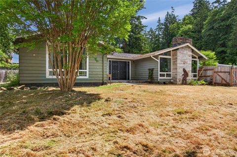 Photo of 103 Pare Road, Kelso, WA 98626 (MLS # 2541251)