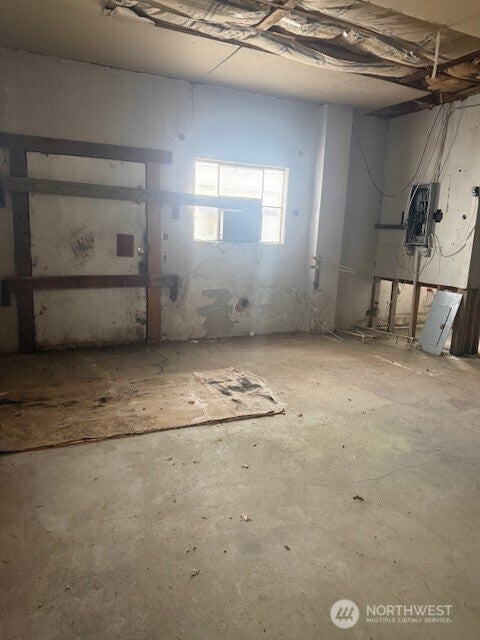 323 E Main Street