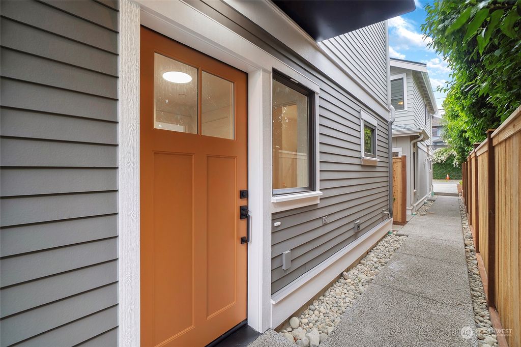 Photo of 1617 3rd Avenue W #B, Seattle, WA 98119 (MLS # 2128967)