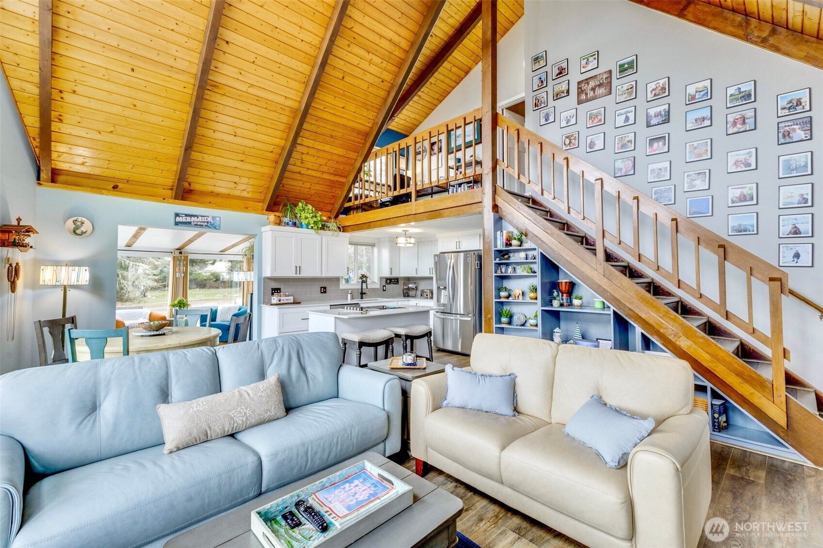 331 Harbor View Loop SE