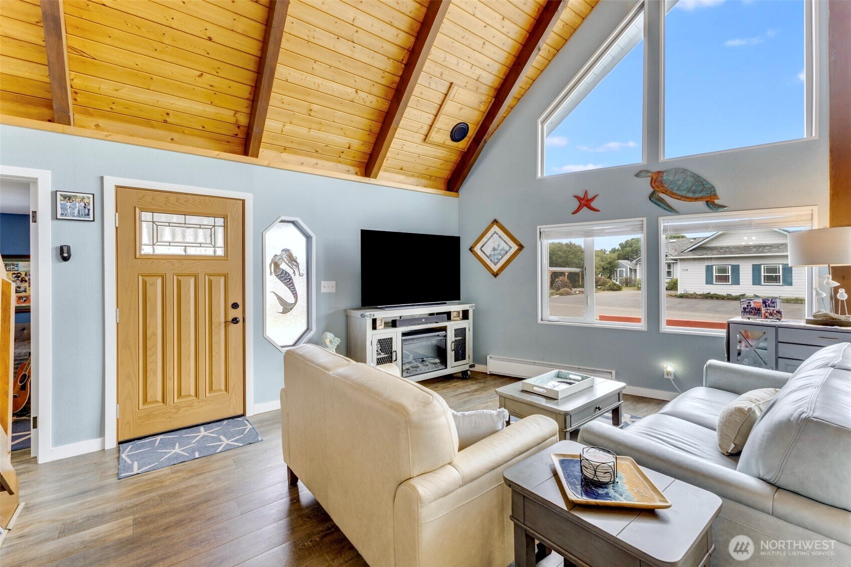 331 Harbor View Loop SE