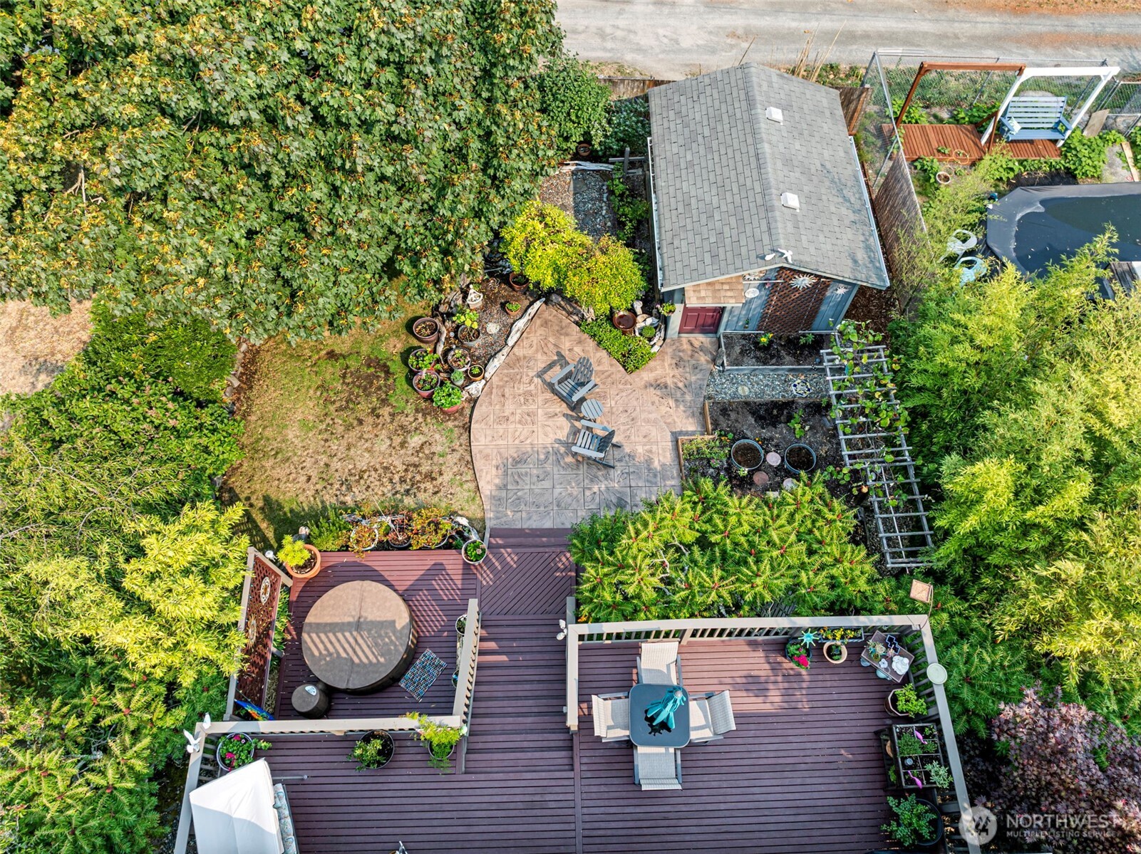 5709 N 48th Street
