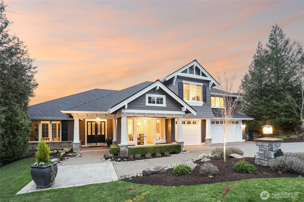 Photo of 6766 Cascade Avenue SE, Snoqualmie, WA 98065 (MLS # 2344095)