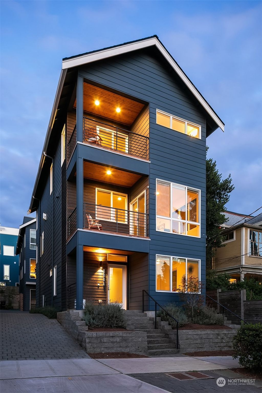 Photo of 808 A 16th Avenue, Seattle, WA 98122 (MLS # 2198562)